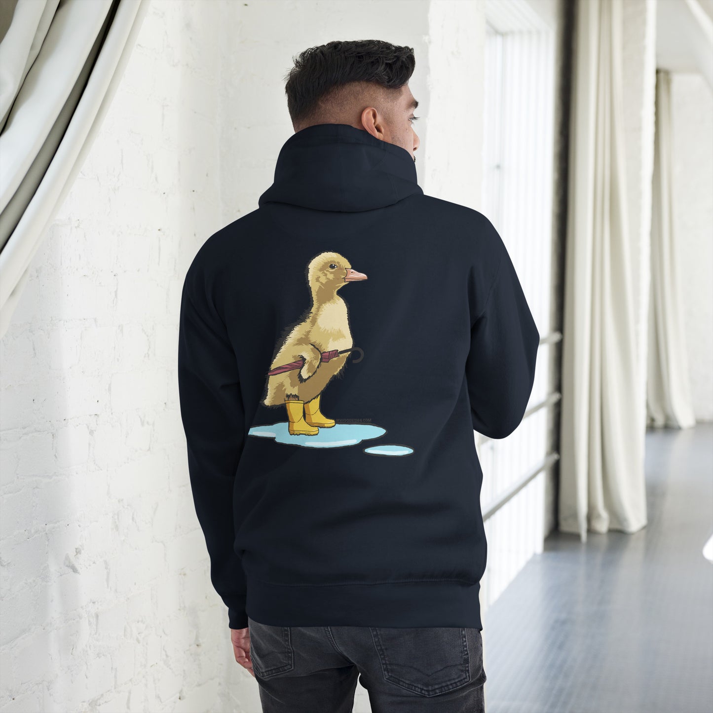 Duckling in the Rain – Cute Umbrella-Ready Duckling - Unisex Hoodie